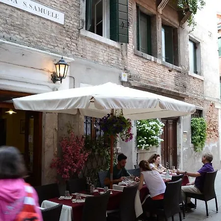 Calle Garzoni Apartment Venice