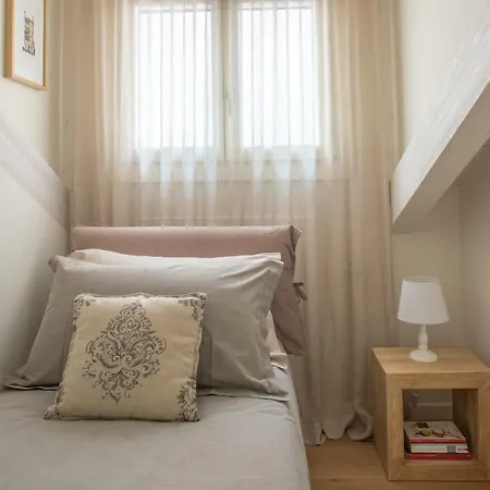 Apartment Calle Garzoni