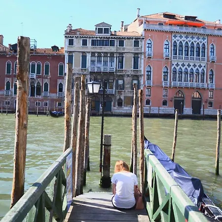 Calle Garzoni Apartment Venice